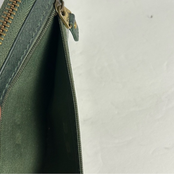 Fossil Wallet Full Zip Forest Green Leather - Picture 5 of 13